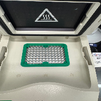 Bio-Rad T100 Thermal Cycler image 0